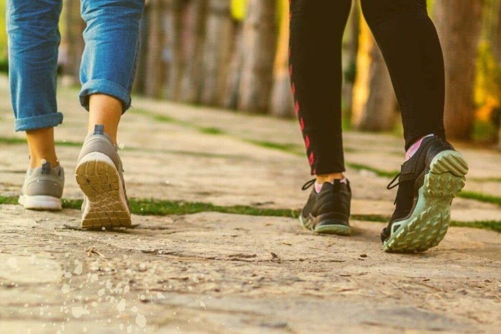Cuantas calorías se queman caminando 10 kilómetros